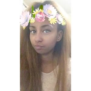 Meet your Posher, Linda